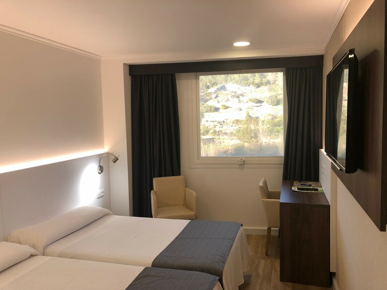 Hotel Rosaleda Del Mijares