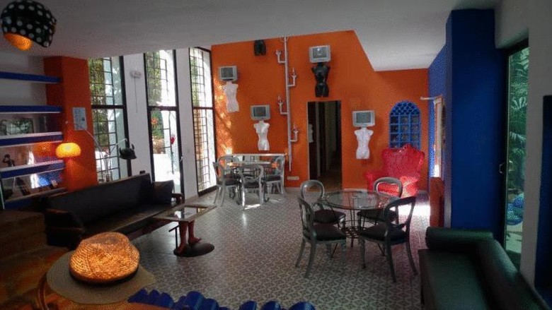 Hotel Enfrente Arte