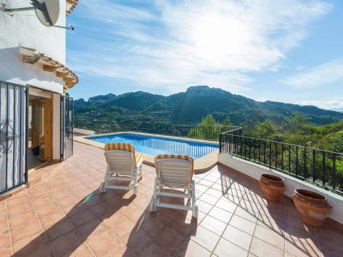 Villa Salvador