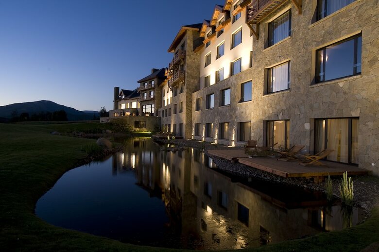 Hotel Loi Suites Chapelco