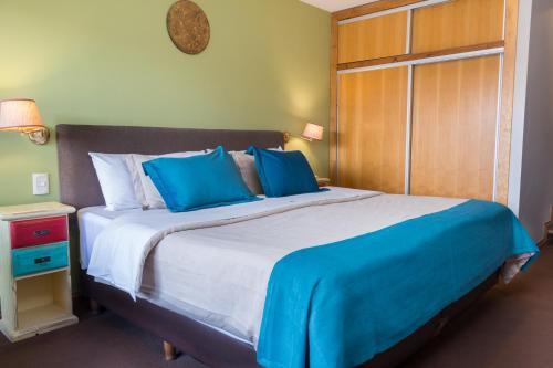 Peninsula Petit Hotel