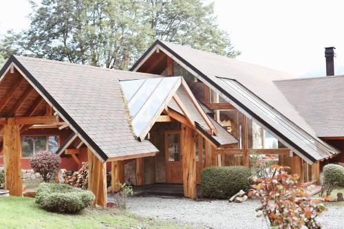 Peninsula Petit Hotel