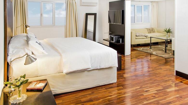 Tolosa Hotel