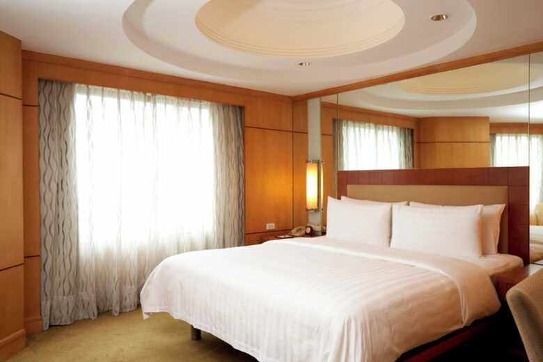 Hotel Makati Shangri-la Manila (Dlx)