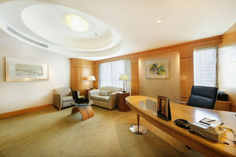 Hotel Makati Shangri-la Manila (Dlx)