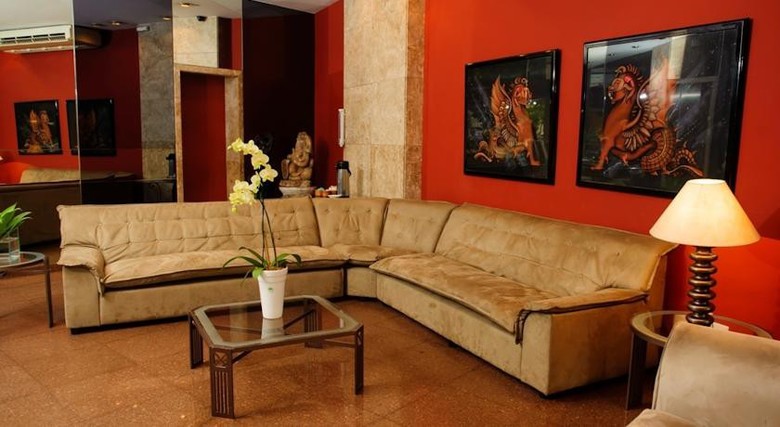 Cesar Park Hotel