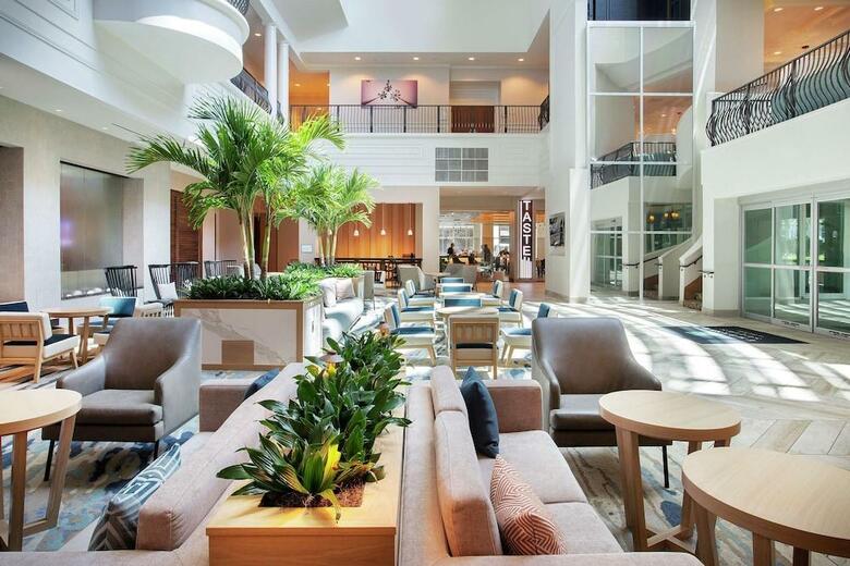 Hotel Embassy Suites Tampa - Downtown Convention Center