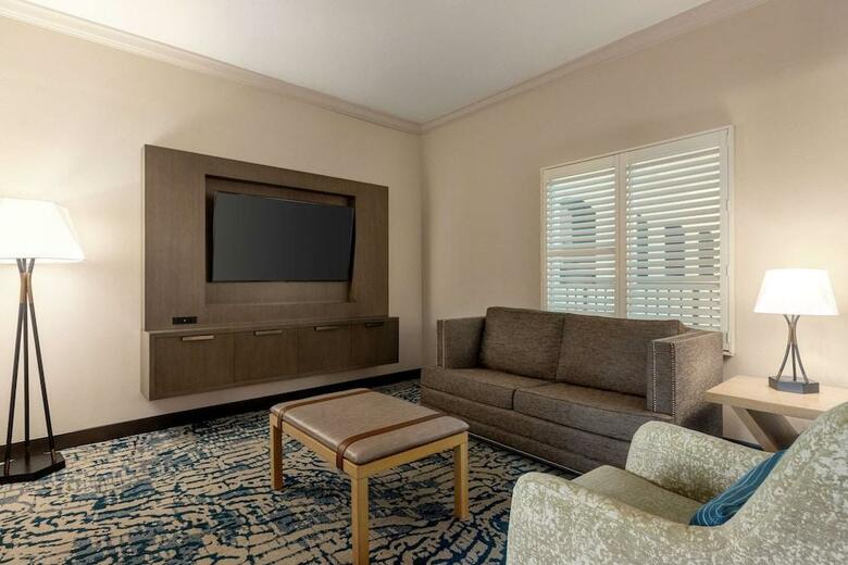 Hotel Embassy Suites Tampa - Downtown Convention Center