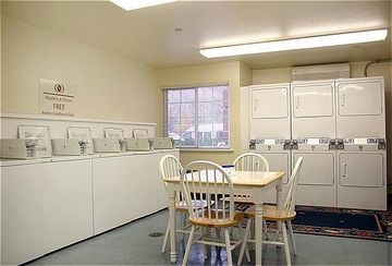 Hotel Candlewood Suites Baltimore-li