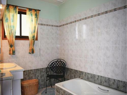 Holiday Home A Rue de Port L'epine