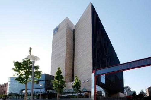 Hotel Reina Petronila