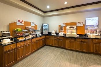 Holiday Inn Express Hotel  Suites Little Rock