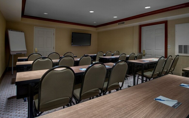 Hotel Staybridge Suites Denver-cherry Creek