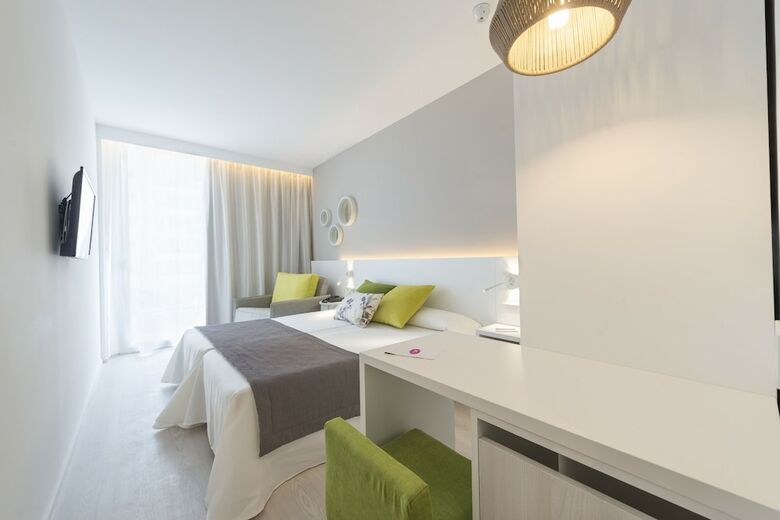 Hotel Js Sol De Alcudia