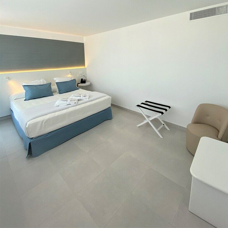 Reverence Life Hotel - Adults Only