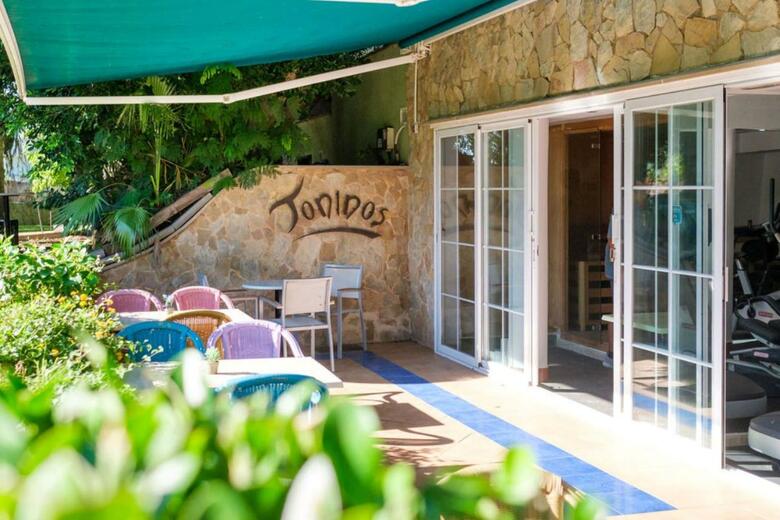 Hotel Agua Beach