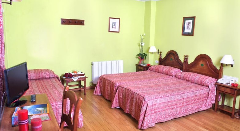 Hotel Husa Eth Pomer