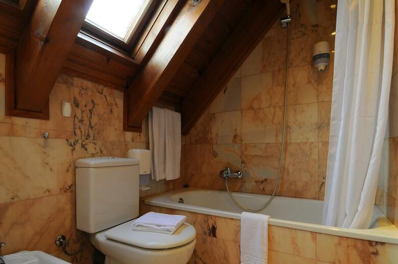 Hotel Husa Eth Pomer