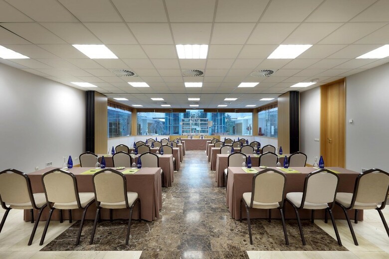 Exe Gran Hotel Almenar