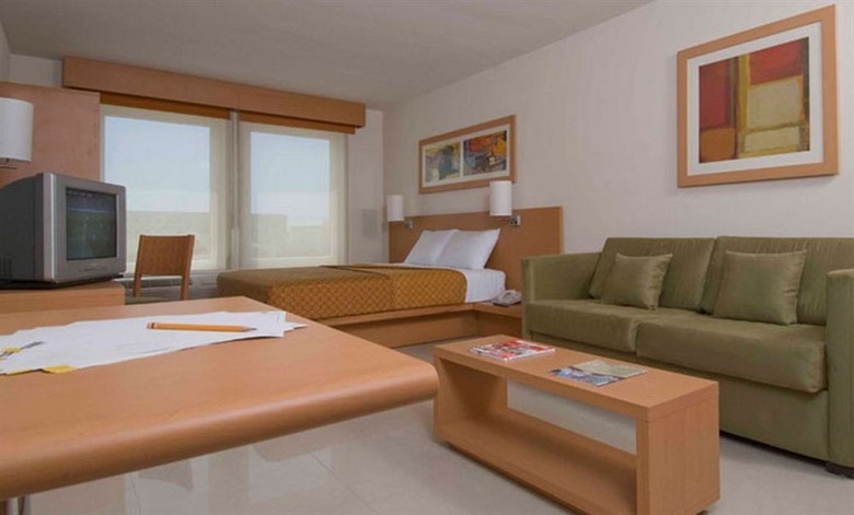 Hotel City Express Mazatl�n