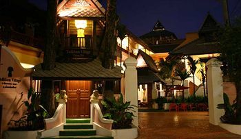 Hotel Tadkham Village