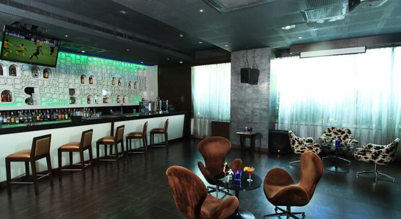 Hotel Somerset Greenways