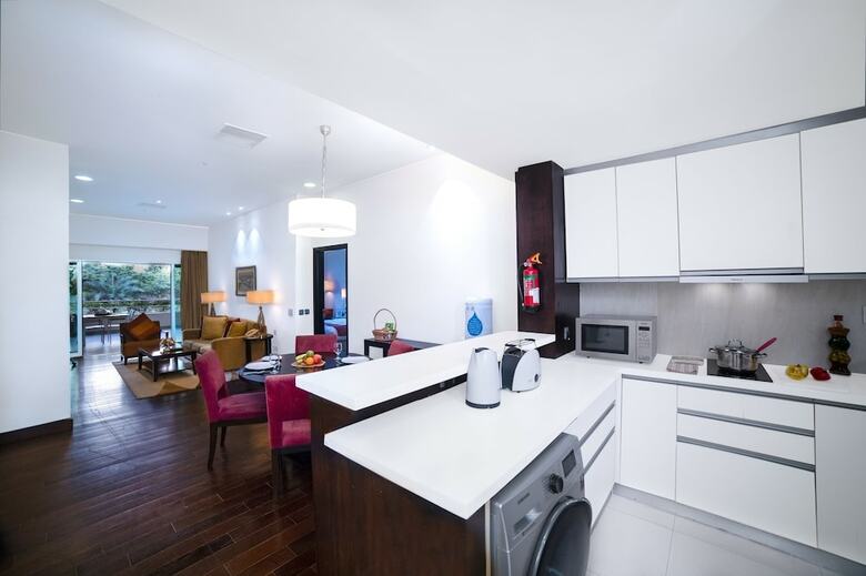 Hotel Somerset Greenways