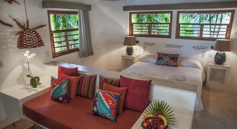 Hotel Mahekal Beach Resort