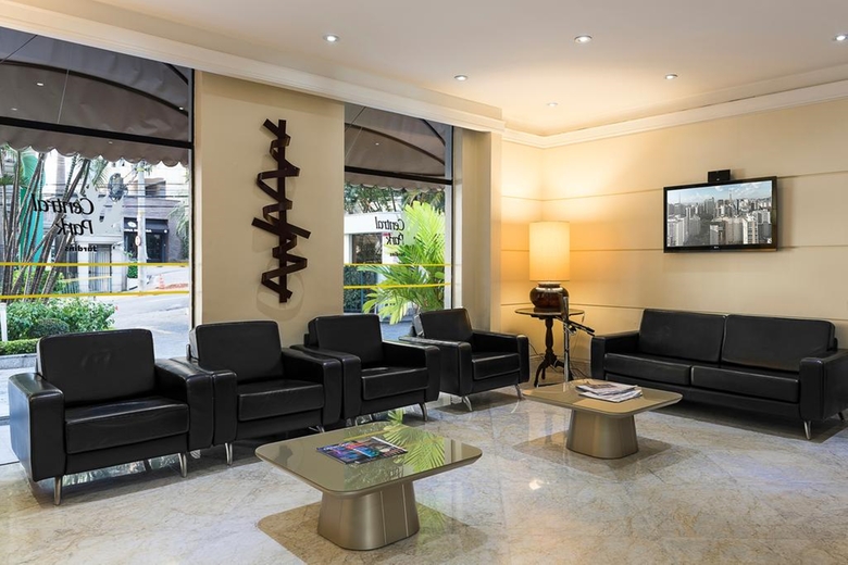 Aparthotel Central Park Jardins