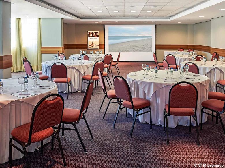 Mercure Maca� Hotel