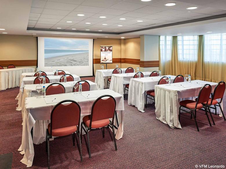 Mercure Maca� Hotel