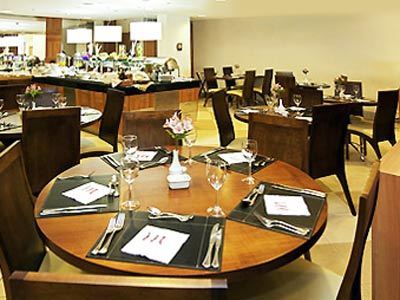 Mercure Maca� Hotel
