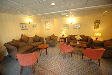 Hotel Kings Court