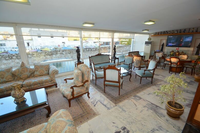 Istankoy Hotel Kusadasi