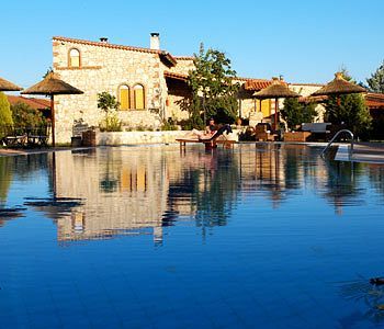 Petrino Suites Hotel