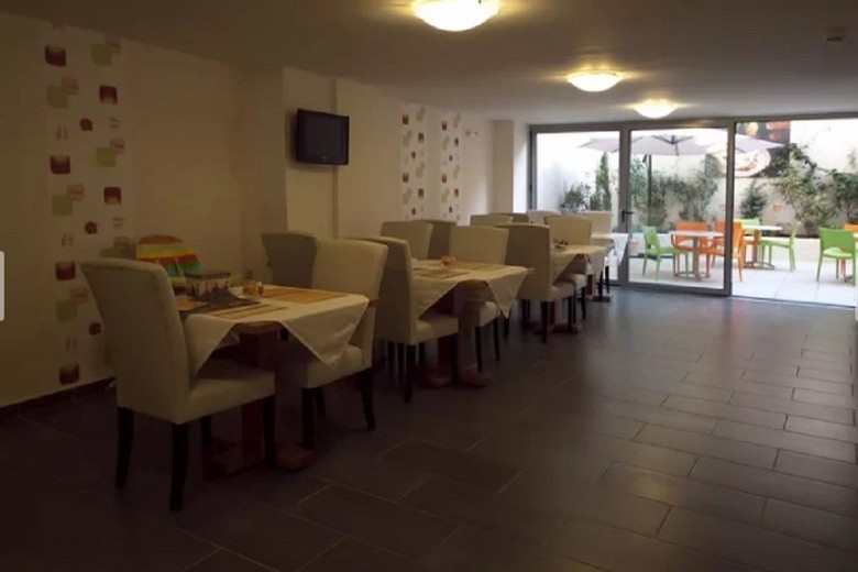 Life Boutique Hotel