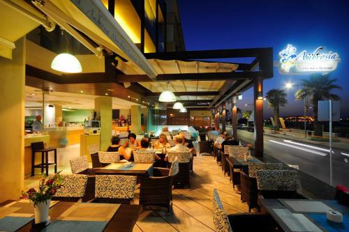 Hotel Steris Beach
