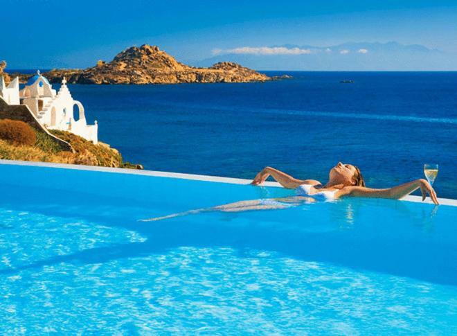 Hotel Petasos Beach Resort & Spa