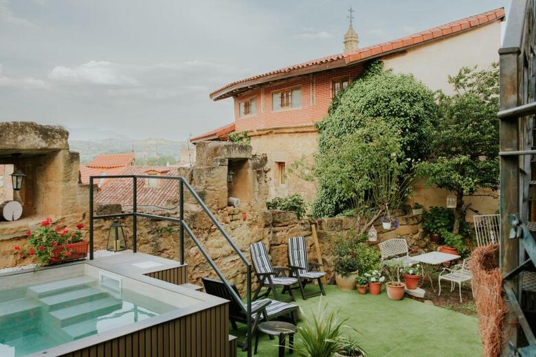 Hotel Senorio De Brinas