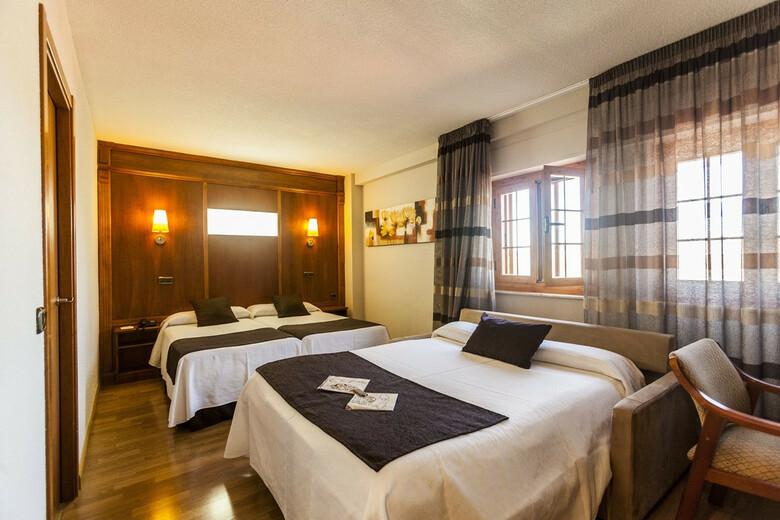 Hotel Mozarbez Salamanca