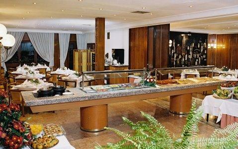 Hotel Macia Sevilla Kubb