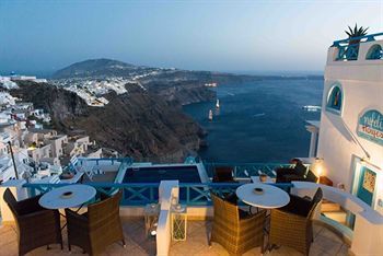 Residencia Nefeli Homes