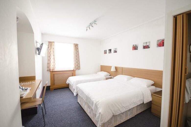Adria Hotel