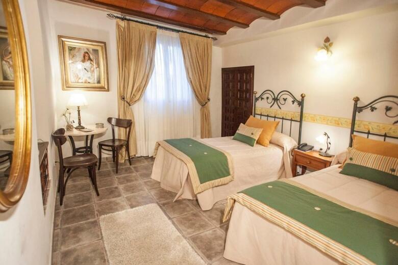 Hotel Mas�a La Mota