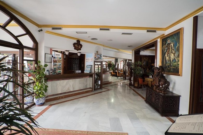 Hotel Pozo Del Duque