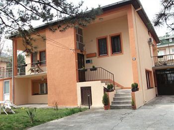 Hotel Vila Silia