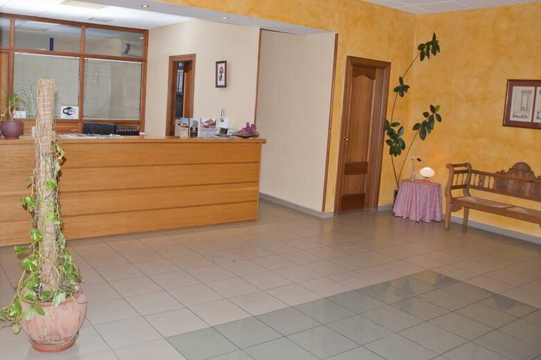 Hotel Mlc Benavente