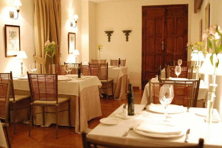 Hotel Puerta De La Luna