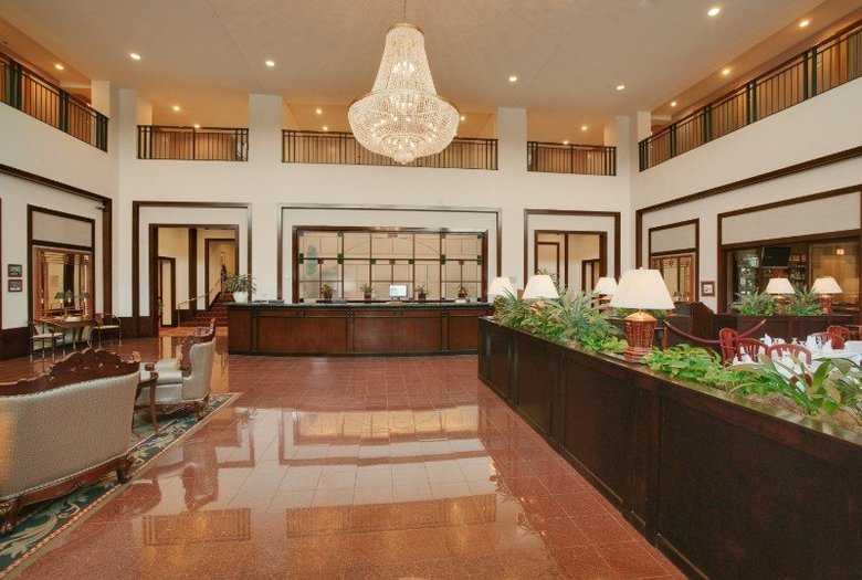 Hotel Wyndham Glenview Suites