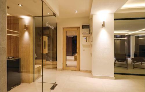 Apartment Pearl With Sea View 01